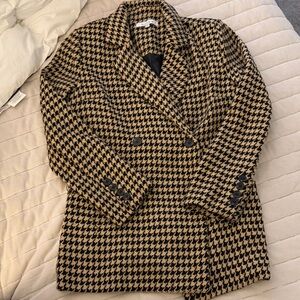 Moodie Houndstooth Double-Breasted Blazer